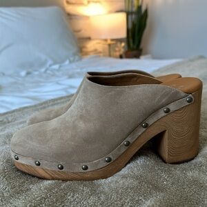 Kork ease clog bootie